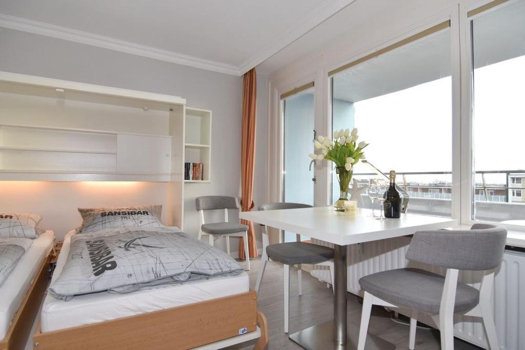 Metropol, Whg 89, Landseite Apartment Westerland